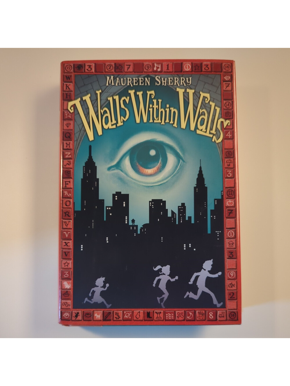 Walls Within Walls - Hardcover By Sherry, Maureen - GOOD